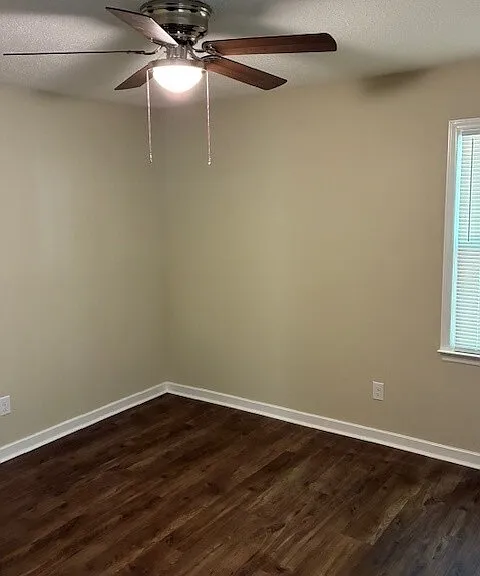 858 Breeze Hill Rd #F — Photo 11