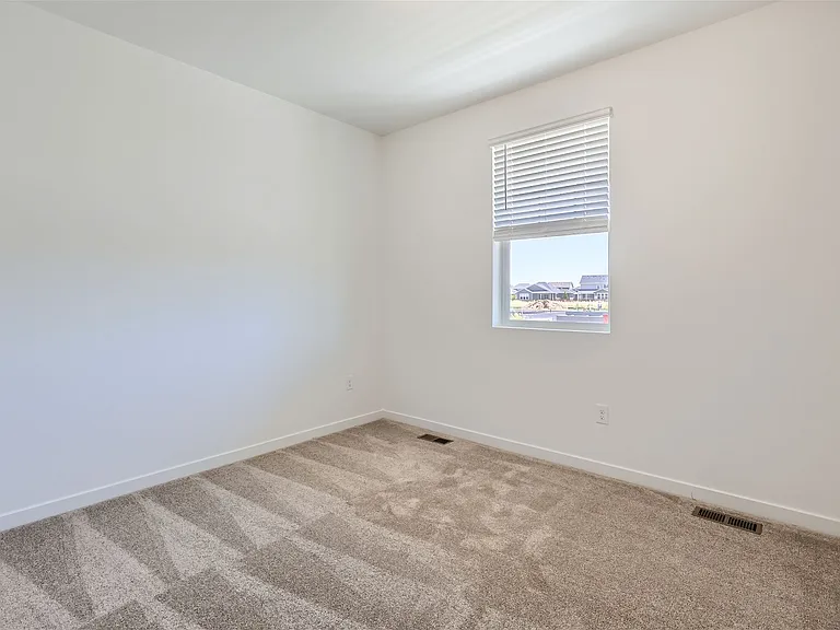 10983 Olathe St — Photo 13