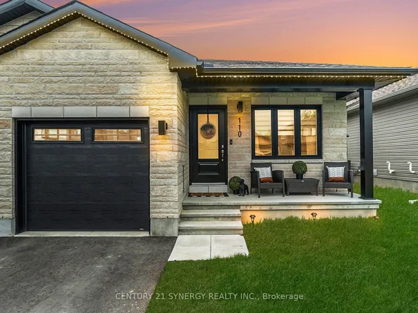 110 Seabert Dr, Arnprior, ON K7S 0H9