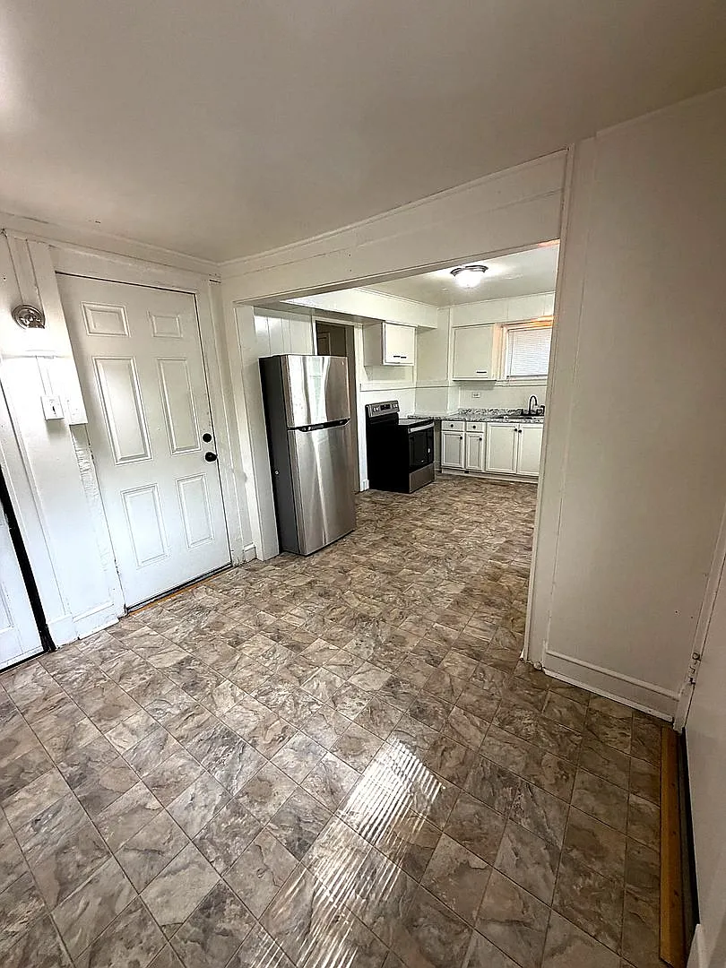 3409 Benton Blvd A/B — Photo 4