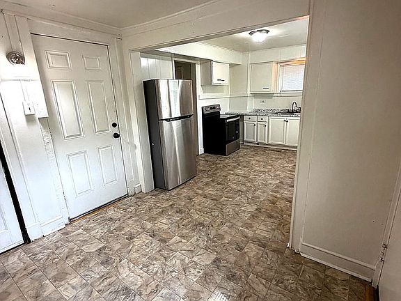 4th image of 3409 Benton Blvd