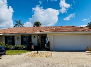 512 Gunwale Ln, Longboat Key, FL 34228