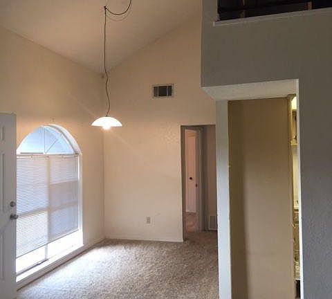 5th image of 11525 N Meridian Ave APT 231