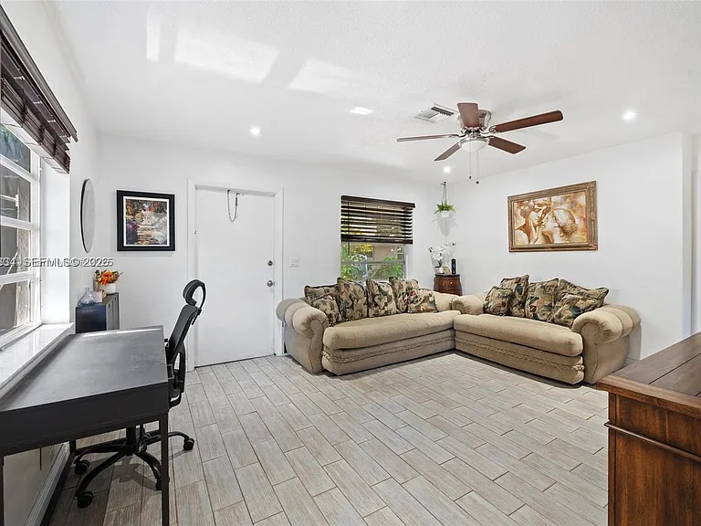 5120 SW 26th Ave #1-2 — Photo 7