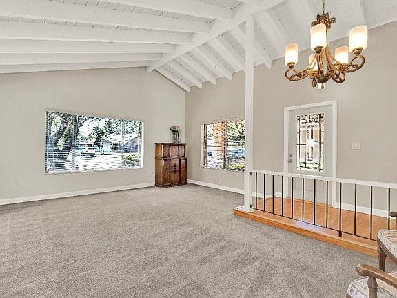 5th image of 9181 NW 15th Street