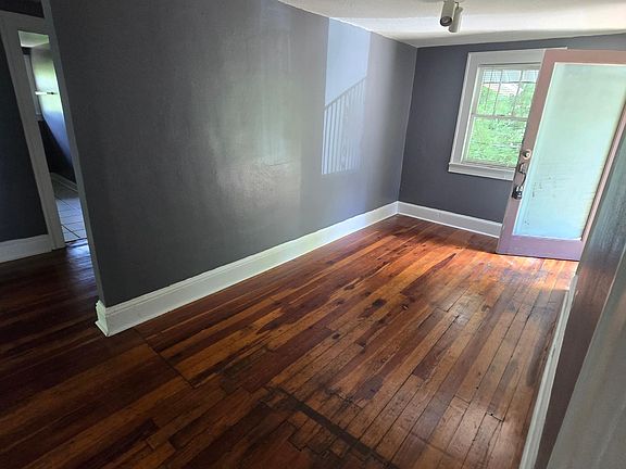 5th image of 1815 E Kaley Ave APT 3