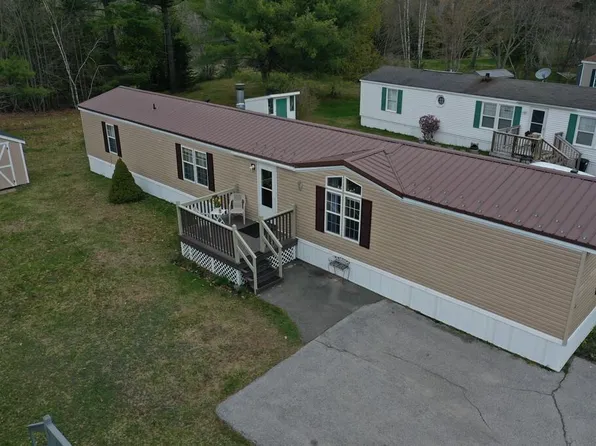 68 Emerald Road, Holden, ME 04429