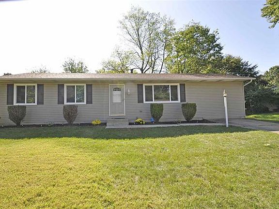 2nd image of 2905 Colonial Dr