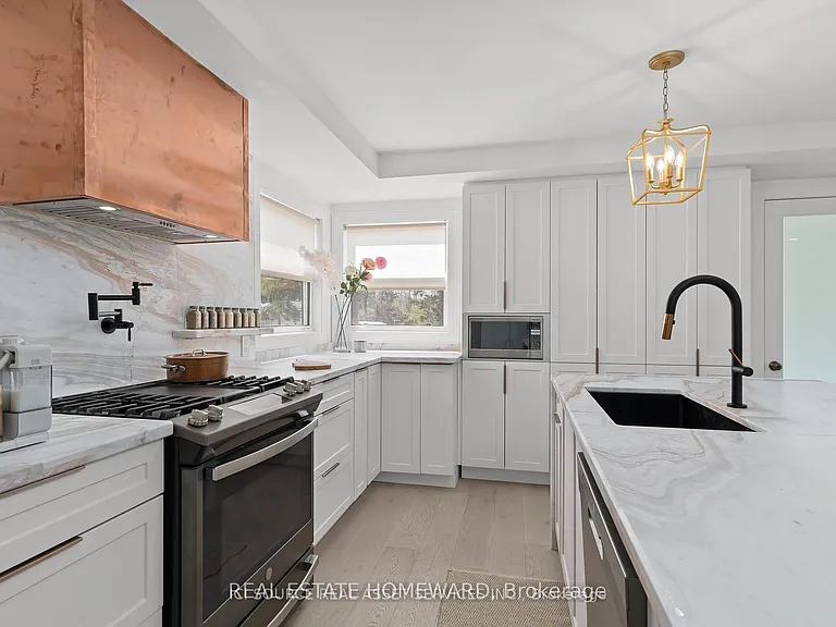 1391 Doyle Rd — Photo 7