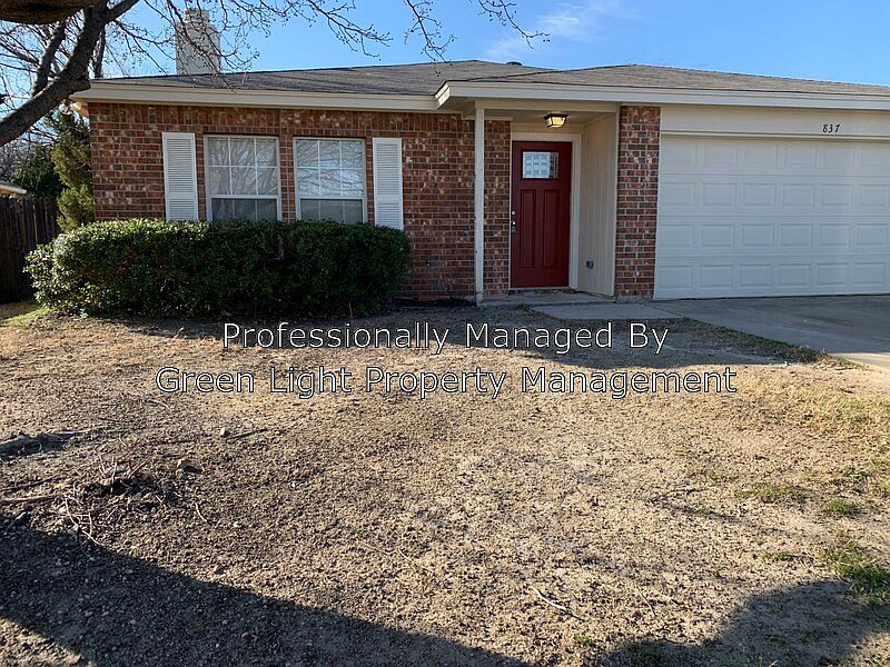 1st image of 837 McCully St