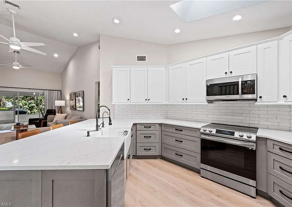 1st image of 21703 Sungate CT