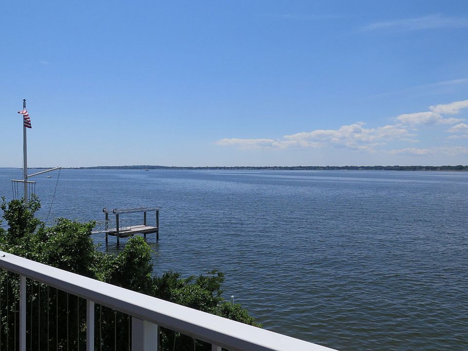 161 Terrace Ave, Riverside, RI 02915 Zillow