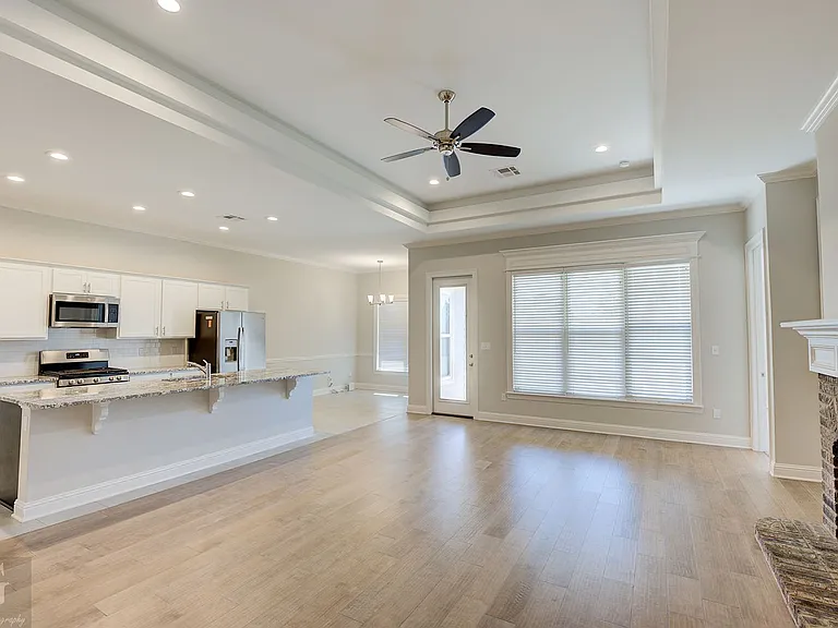 828 Abita Chase — Photo 3