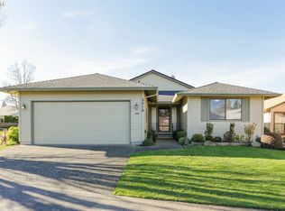 2015 NE 158th Ave, Portland, OR 97230