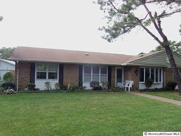 1st image of 16 Cambridge Circle #A