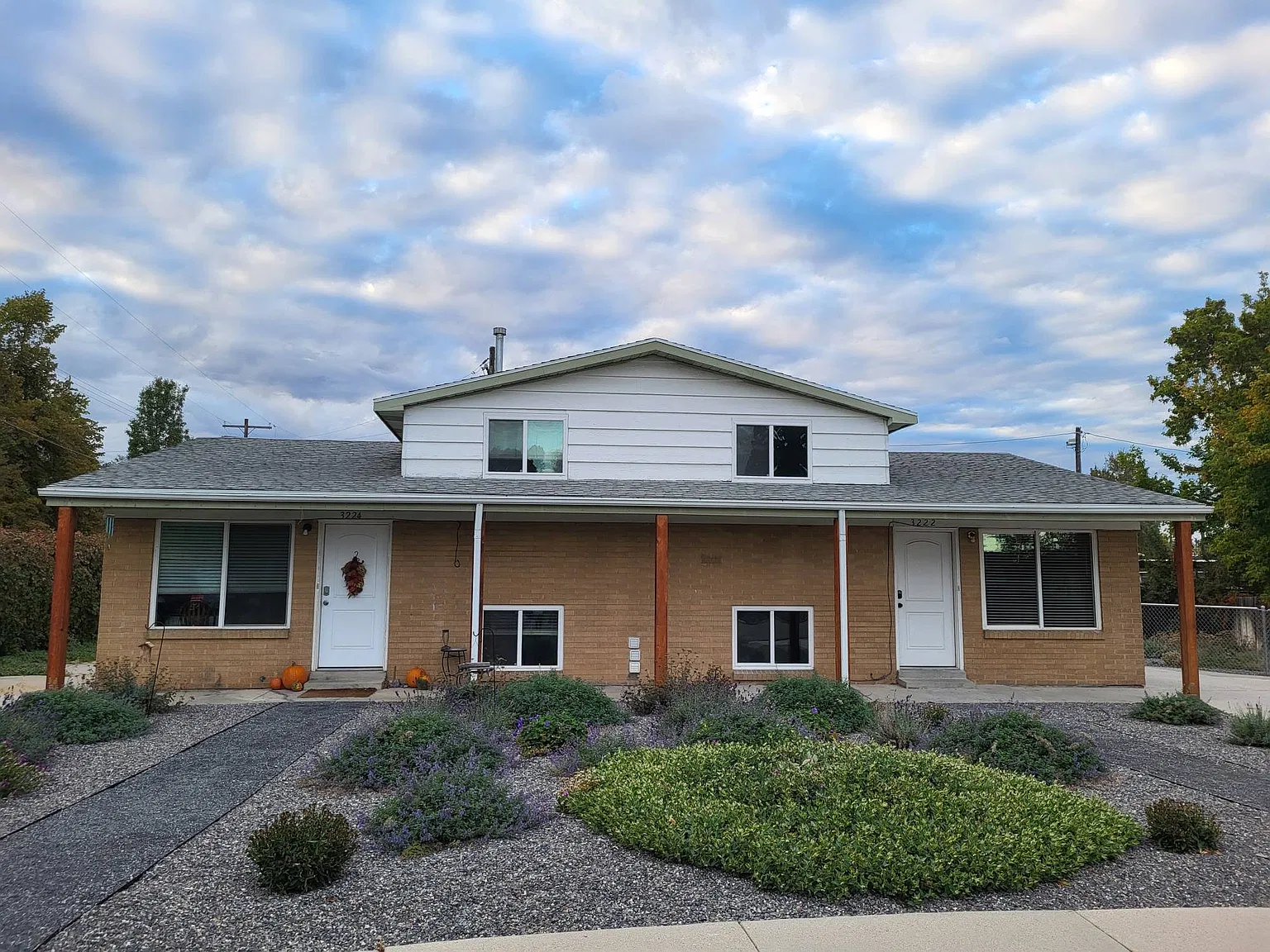 4 bed, 1760 sqft, $2,800 — Photo 1