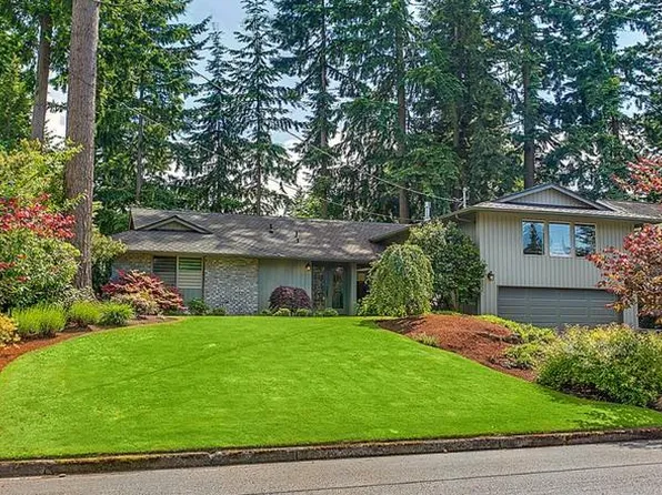 16605 NE 18th St, Bellevue, WA 98008