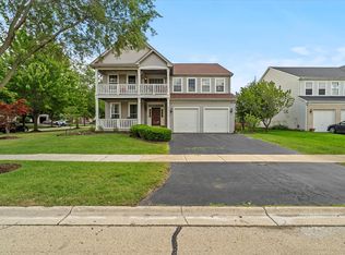 1314 Danhof Dr, Bolingbrook, IL 60490