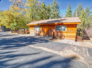 44862 Barton Ln, Sugarloaf, CA 92386