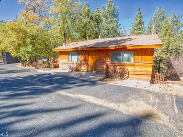 44862 Barton Ln, Sugarloaf, CA 92386