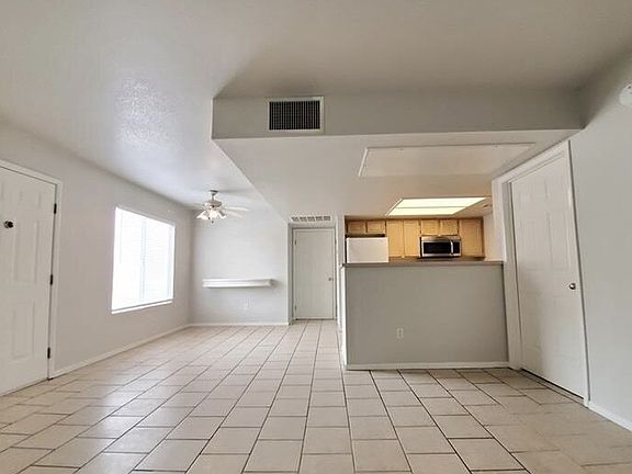 2nd image of 8070 W Russell Rd Unit 2091