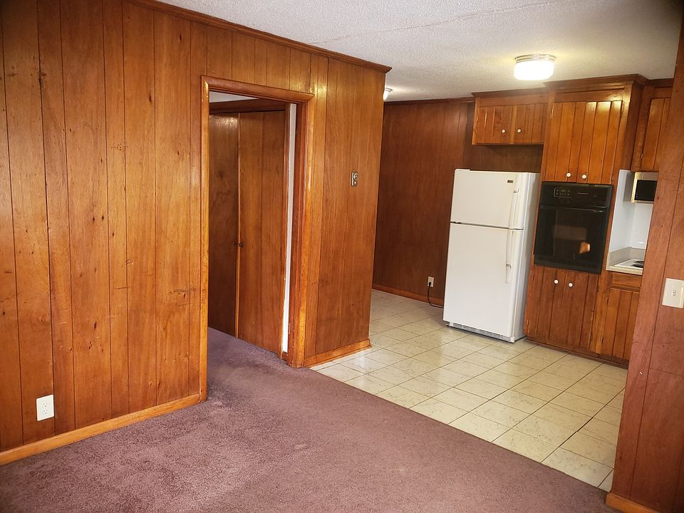 2nd image of 107A Peggy St