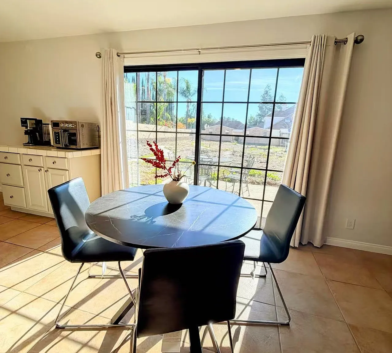 Pomello Dr, Claremont — Photo 4