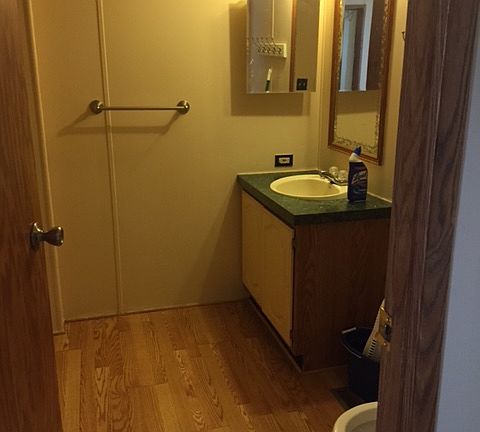 3rd image of 60 Hathaway St Trlr 9