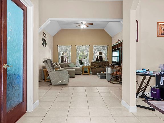 4th image of 15524 Jim Branch Rd