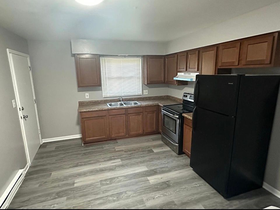1st image of 1101 Park Ave #2