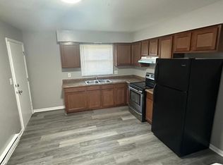1101 Park Ave #2, Winthrop Harbor, IL 60096