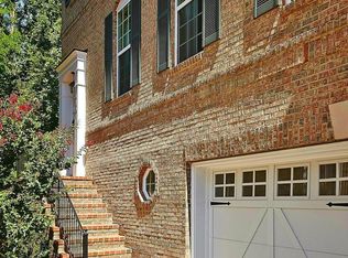 4057 Glendale Way, Fairfax, VA 22030