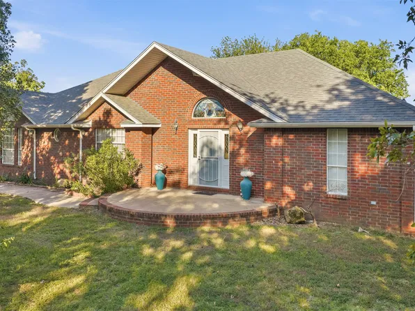 2410 Hedges Rd, Ardmore, OK 73401