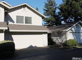 1934 University Park Dr, Sacramento, CA 95825