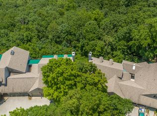 100 Scenic Hwy APT 45, Lookout Mountain, TN 37350