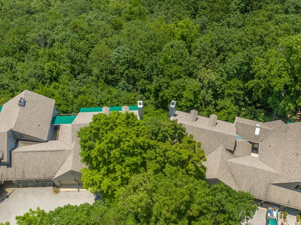 100 Scenic Hwy APT 45, Lookout Mountain, TN 37350