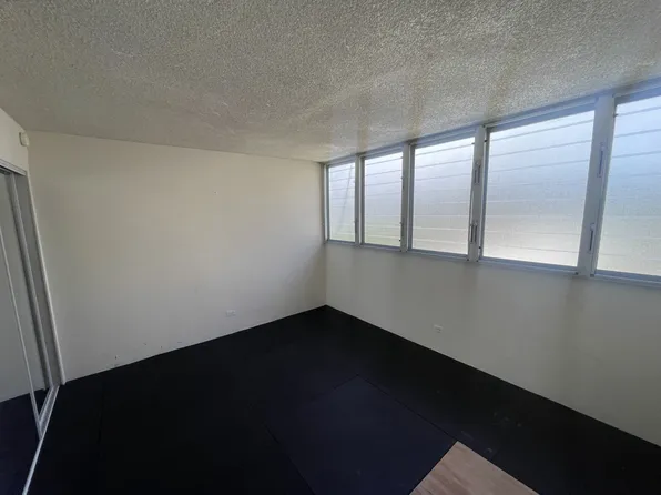 500 University Ave #1-704-1, Honolulu, HI 96826