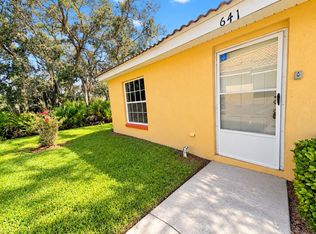 641 Lake Marion Golf Resort Dr, Poinciana, FL 34759