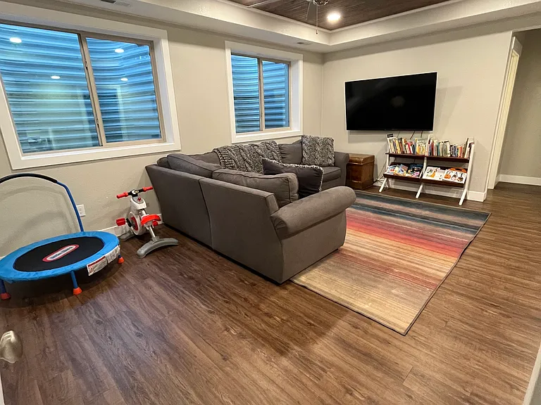 5083 N Xenia St — Photo 35