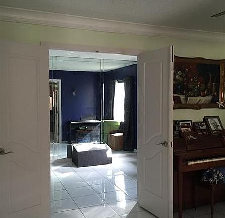 5th image of 6011 NW 44th Way