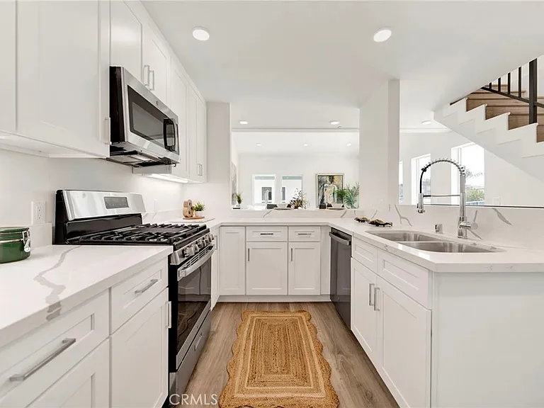 12514 Andre Ln — Photo 10
