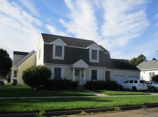 2724 3rd Ave, Kearney, NE 68845