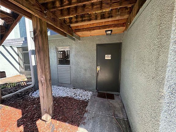 2nd image of 605 SW 75th St APT 103