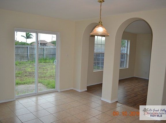 3rd image of 3204 Bonita Dr #2