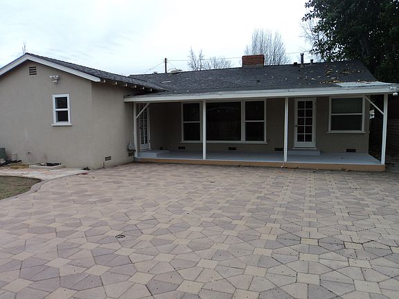 3rd image of 6859 Atoll Ave
