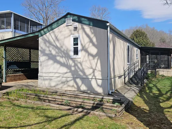 92 Rolling Acres Trl, Franklin, NC 28734