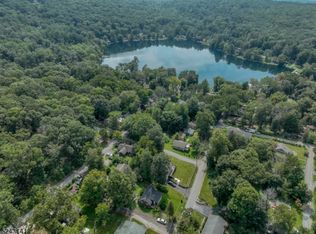 7 High Point Rd, Sussex, NJ 07461