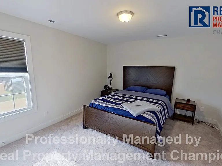 225 Lookout Ln — Photo 17