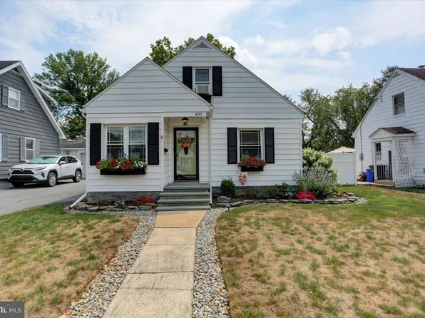 406 Sunset Ln, Shippensburg, PA 17257
