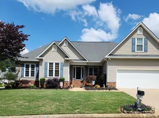 1 Capstone Ct, Simpsonville, SC 29681